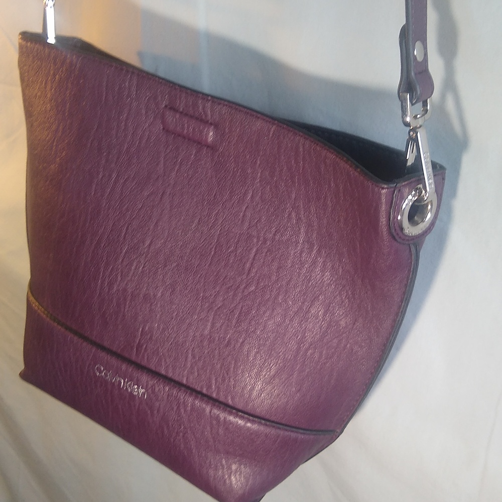 NWOT Calvin Klein deep purple-burgundy w-silver hardware